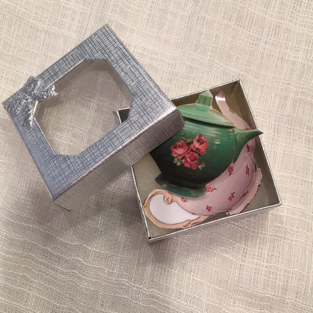 Sale! Two teapot Novelty Pins